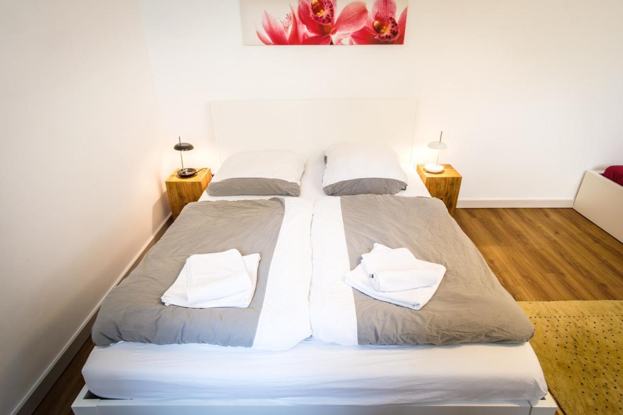 Wunderschoene Wohnung In Sanierter Villa! Incl Wifi Dresden Eksteriør bilde