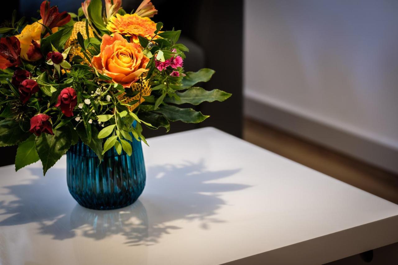 Wunderschoene Wohnung In Sanierter Villa! Incl Wifi Dresden Eksteriør bilde