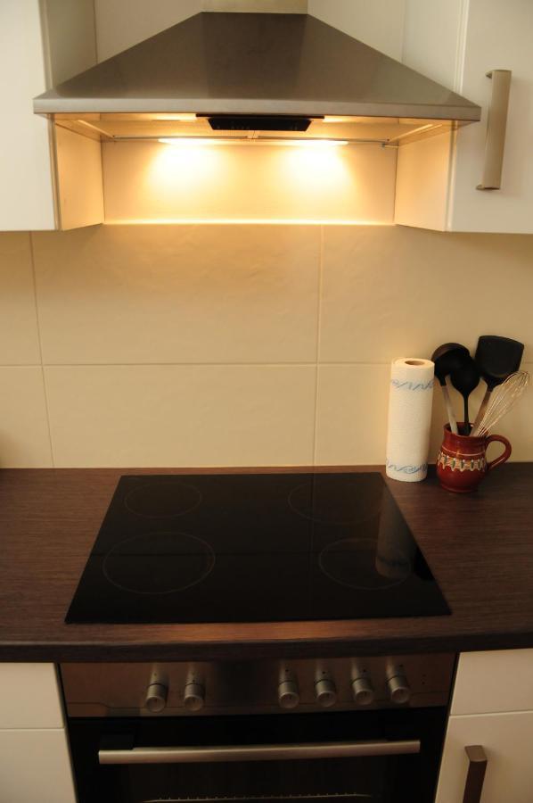 Wunderschoene Wohnung In Sanierter Villa! Incl Wifi Dresden Eksteriør bilde
